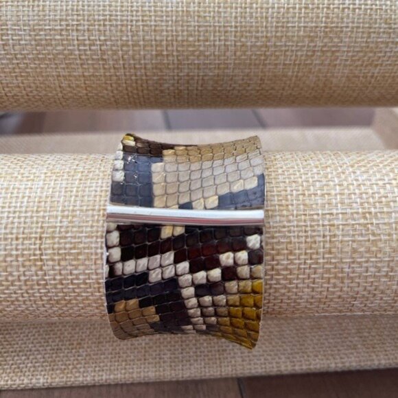 Rustic Cuff Snake Print Wide Silver Cuff Bracelet - Picture 3 of 15